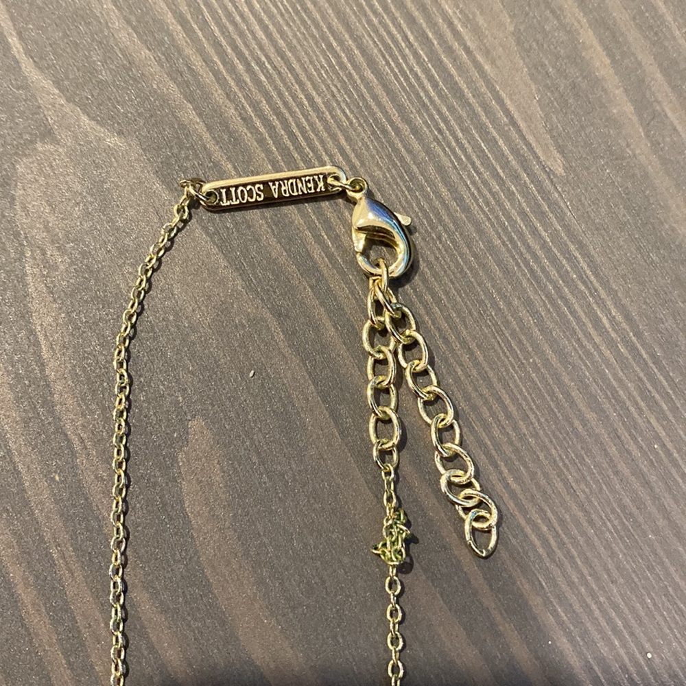 Kendra Scott Necklace - Picture 3 of 4